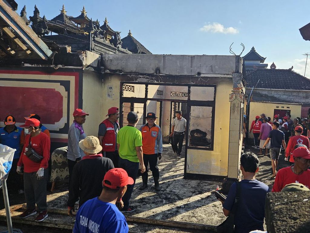 Rumah Pedagang Bumbu Terbakar, Uang Rp 40 Juta di Lemari Hangus